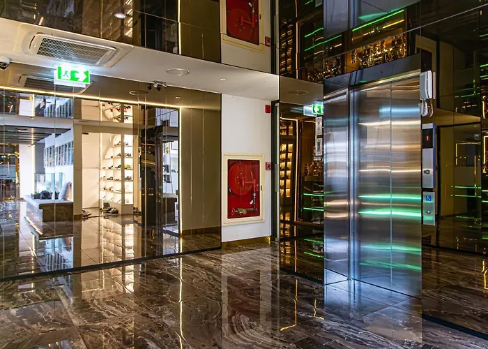 Frame Hotel 4*