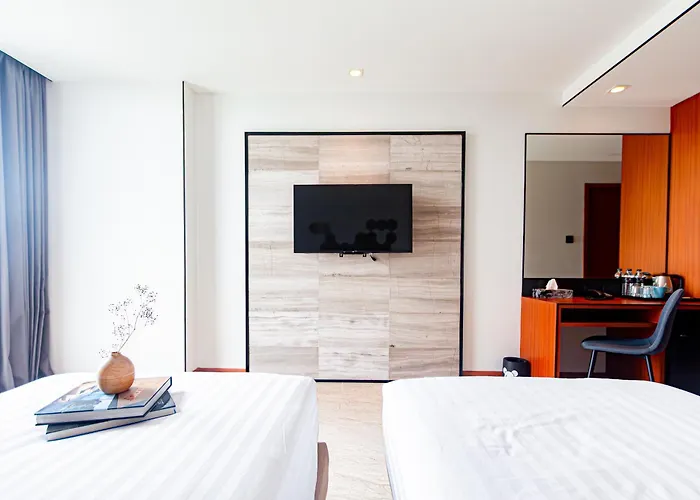 Hotel Frame